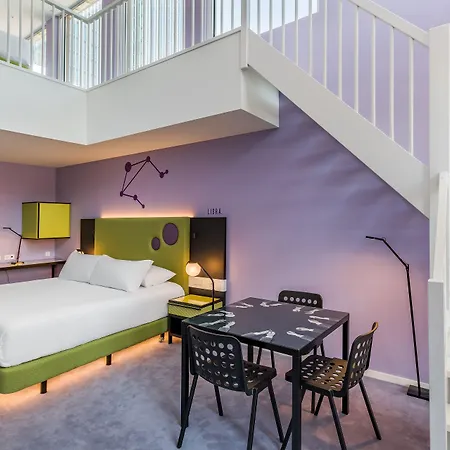 Hotel Mate Bruno, Rotterdam