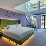 Mate Bruno, Hotel 4*