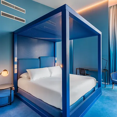 فندق Mate Bruno, روتردام