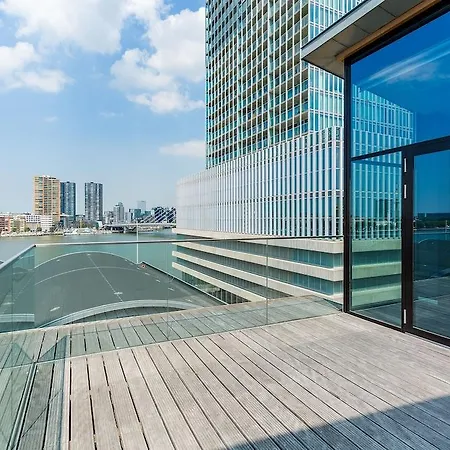Szálloda Mate Bruno, Rotterdam