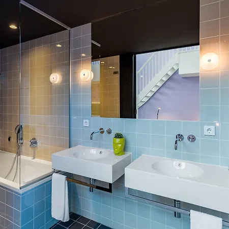 Mate Bruno, 4* Rotterdam