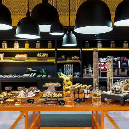 Mate Bruno, فندق