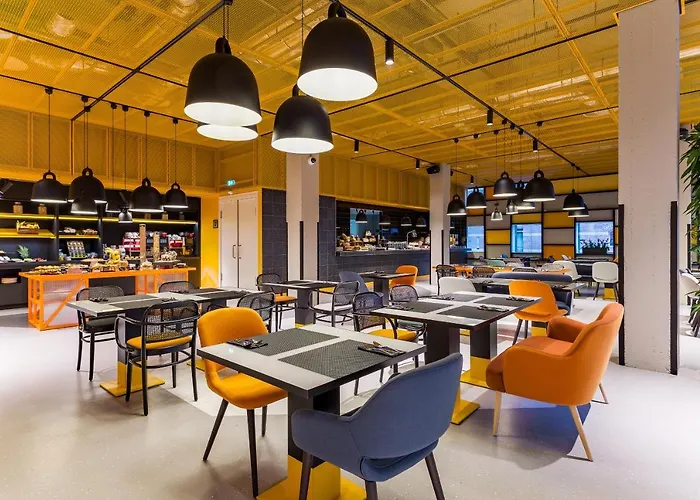 Отель Mate Bruno, 4*